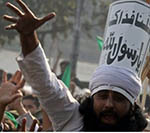 در پی تظاهرات اسلام گرایان، وزیر عدلیه پاکستان استعفا کرد